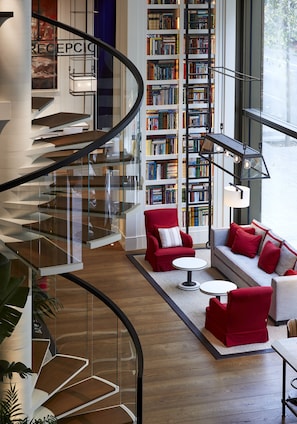 Seventy Barcelona property photograph